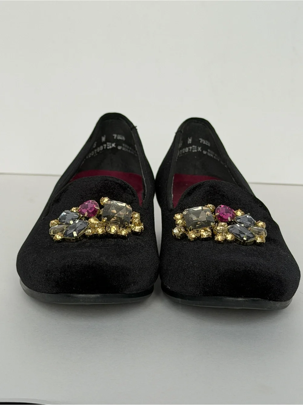 Munro Cerise Black Velvet Jeweled Loafers Flats - 8 W